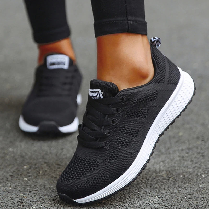 Women's Sneakers 2023 New Fashion Breathable Trainers Comfortable Sneakers Women Mesh Fabric Lace Up Female Footwear Women Shoes